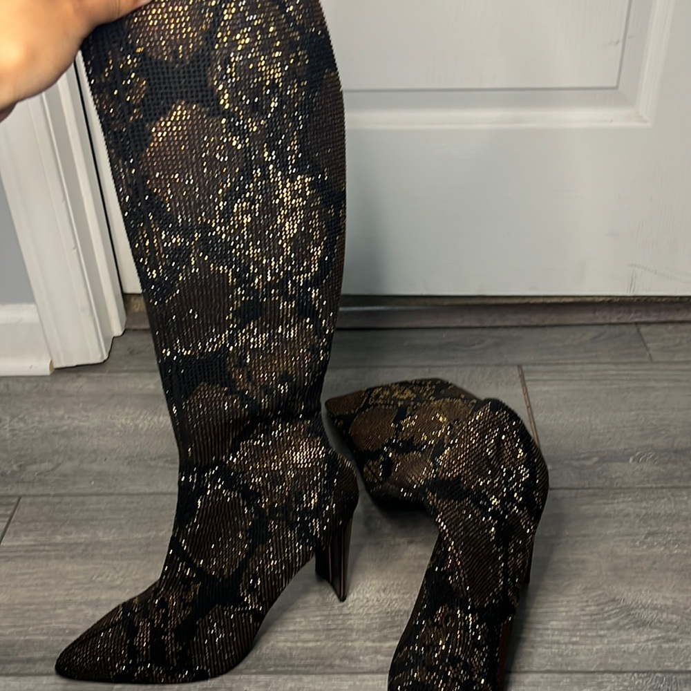 Knee high snake skin sequins boots